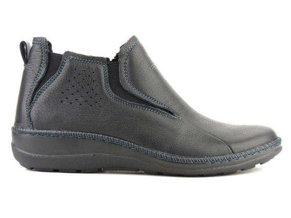 Производитель обуви, мужской и женской детской обуви из натуральной кожи.