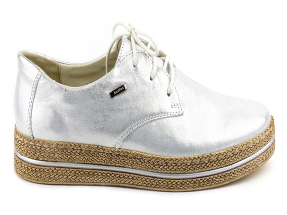 Производитель обуви, мужской и женской детской обуви из натуральной кожи.