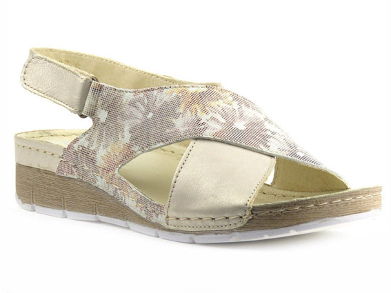 Производитель обуви, мужской и женской детской обуви из натуральной кожи.