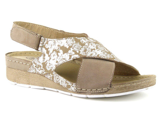 Производитель обуви, мужской и женской детской обуви из натуральной кожи.