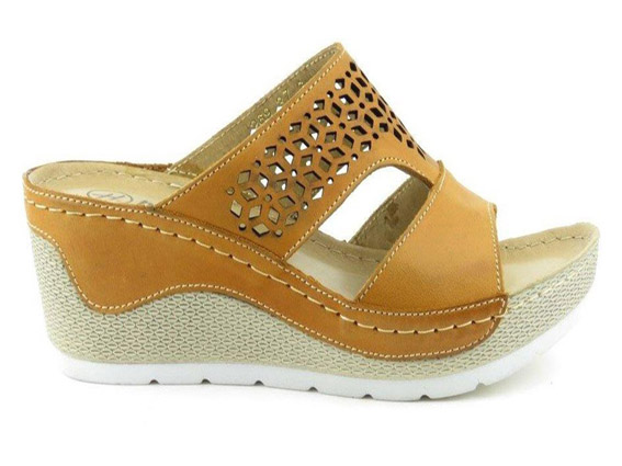 Производитель обуви, мужской и женской детской обуви из натуральной кожи.