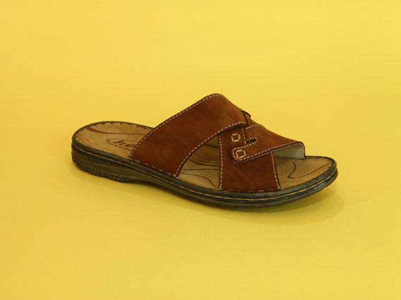 Производитель обуви, мужской и женской детской обуви из натуральной кожи.