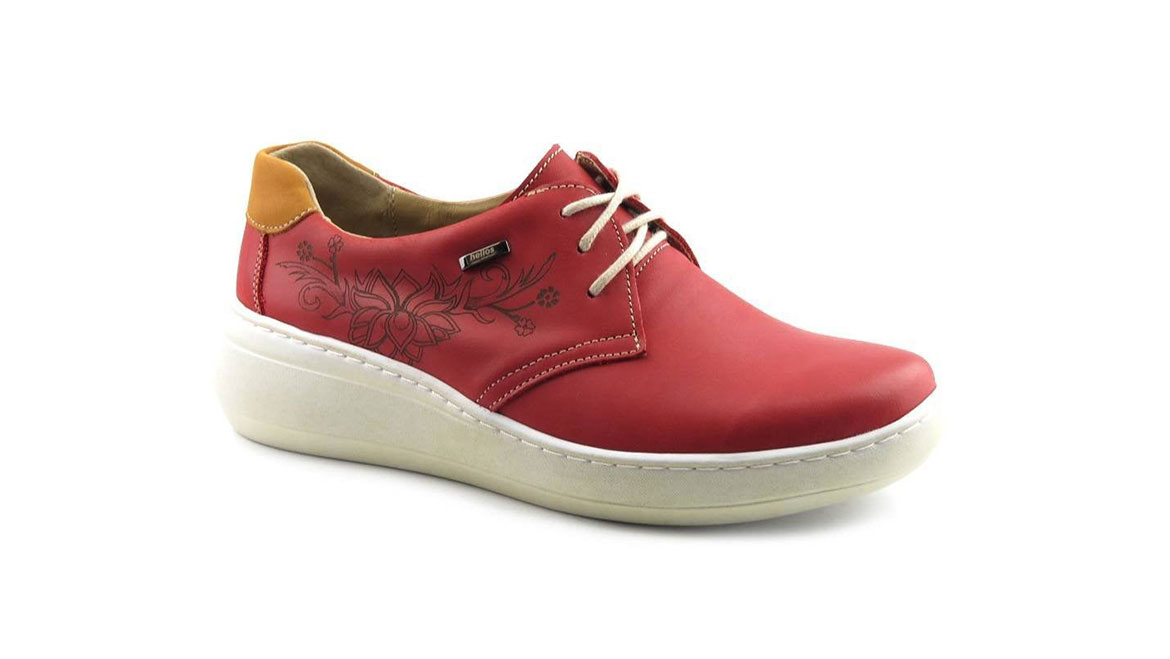 Производитель обуви, мужской и женской детской обуви из натуральной кожи.